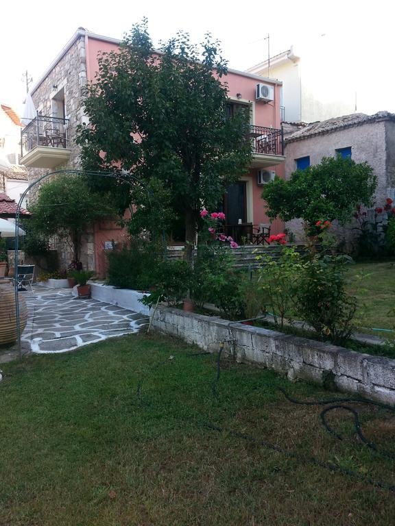 Epavli Veneti Hotel Parga Bagian luar foto